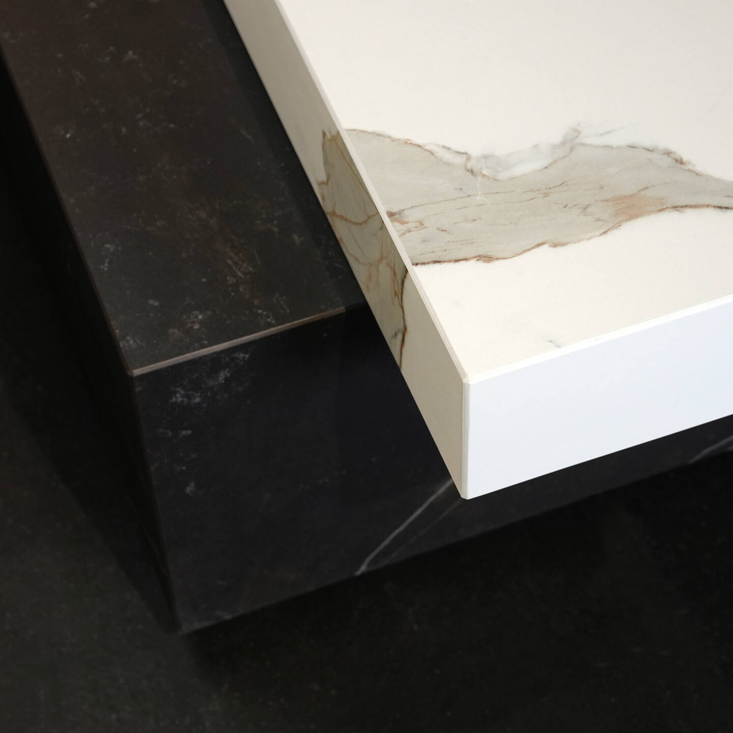 Tisch Franko Nigiri aus Keramik Kelya&Michelangelo 115×41
