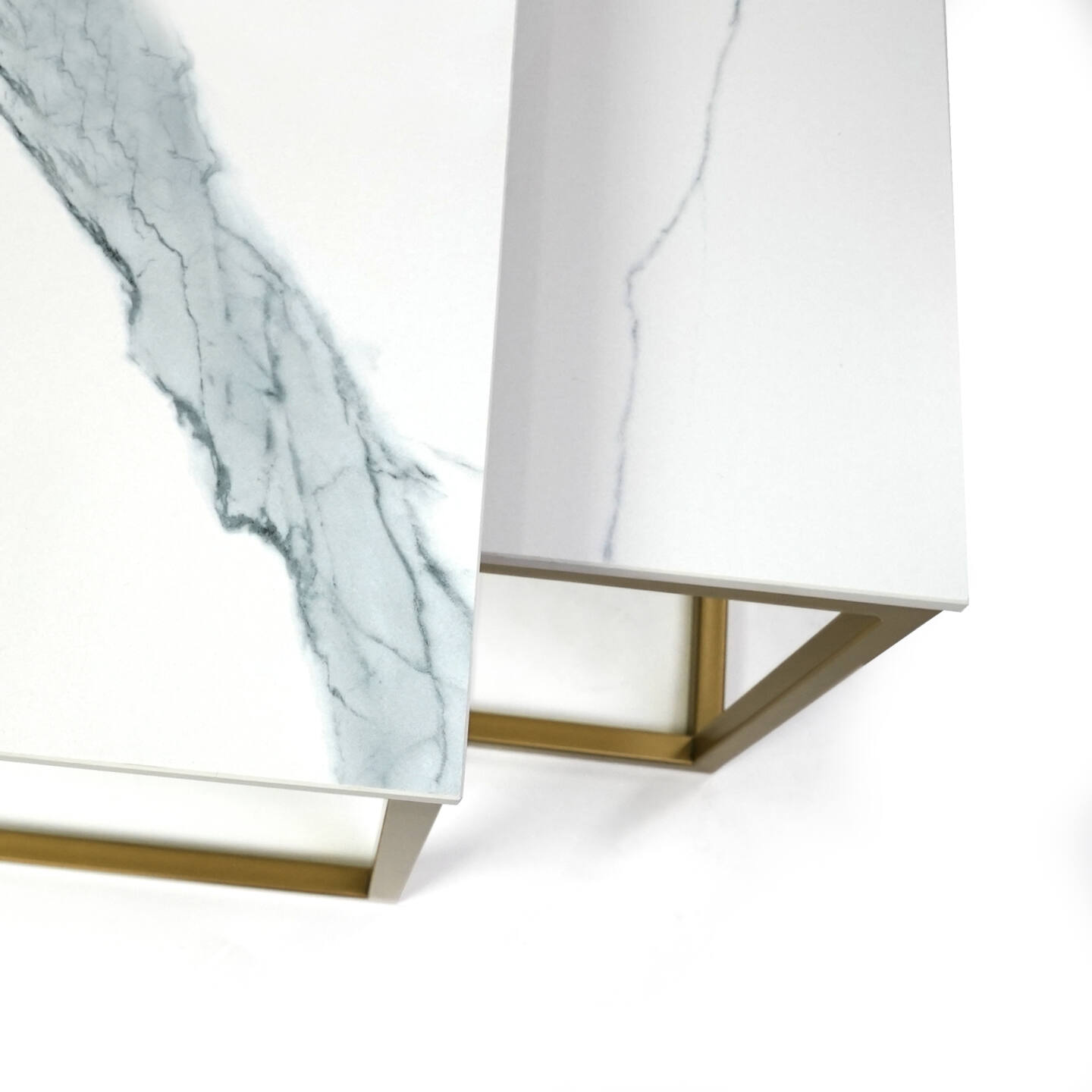 Tisch Franko Kanuhura Keramik Statuario Altissimo 60×60 & 40×40