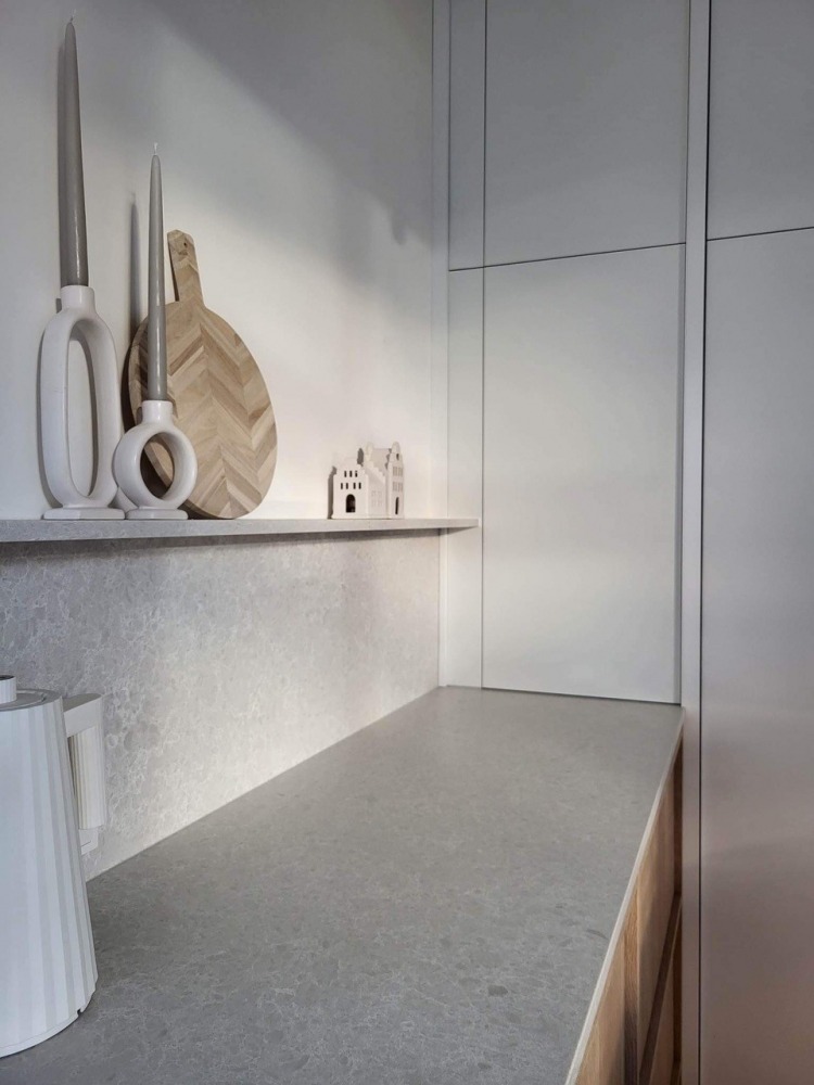 Technistone Noble Quartzite küchenarbeitsplatte aus Konglomerat nach Maß, Grau – Poliert